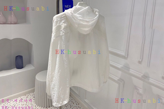 NEW 몽클레어 바람막이 신상 M 931136