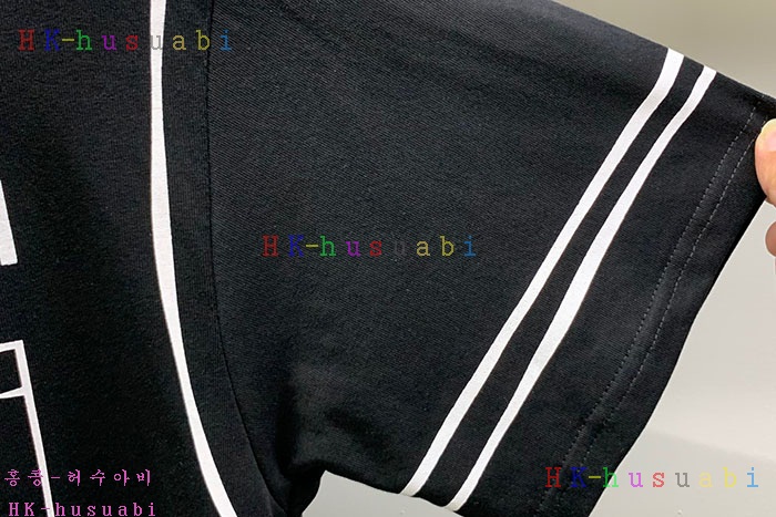 NEW 펜디 반팔티 신상 FD 376651
