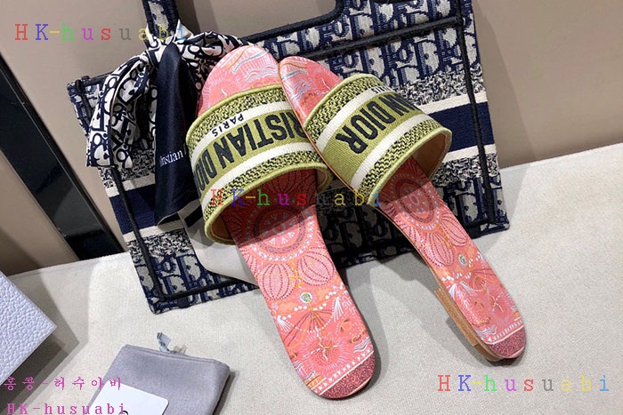 NEW 디올 슬리퍼 신상 DR 958818