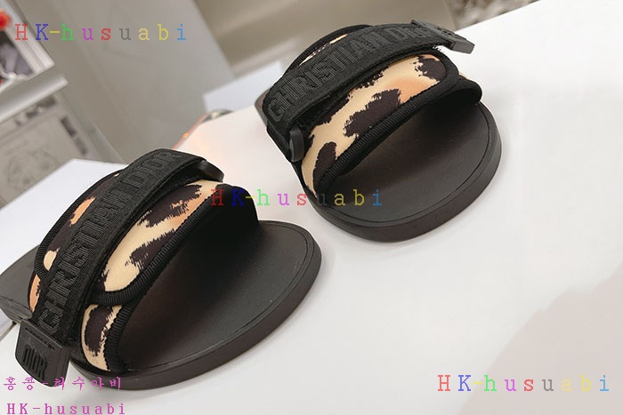 NEW 디올 슬리퍼 신상 DR 958810