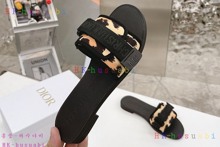 NEW 디올 슬리퍼 신상 DR 958810