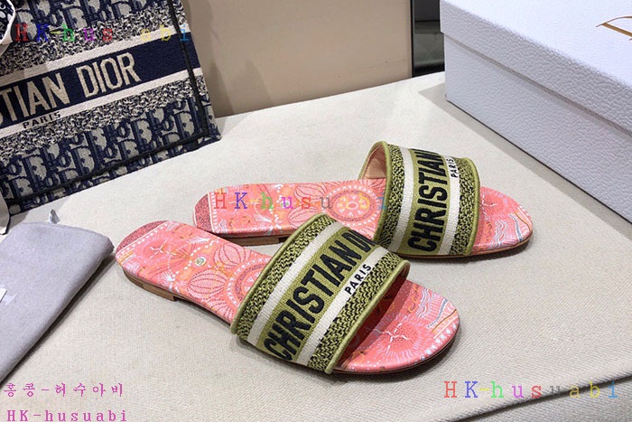 NEW 디올 슬리퍼 신상 DR 958818