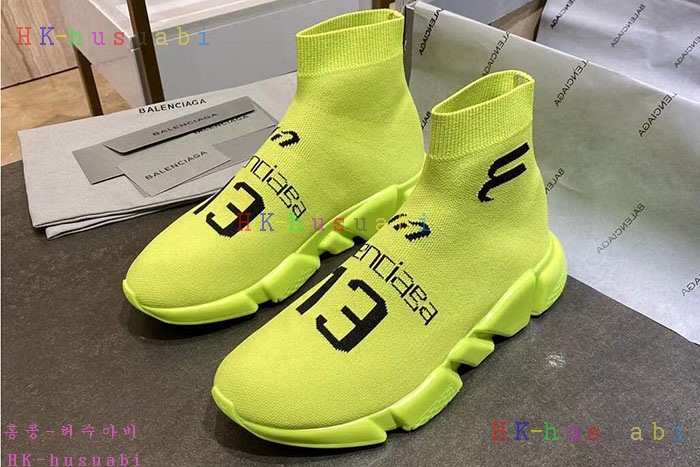 NEW 발렌시아가 스니커즈 신상 B 922535
