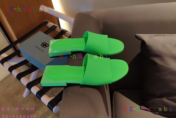 NEW 발렌시아가 슬리퍼 신상 B 9358112
