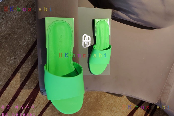 NEW 발렌시아가 슬리퍼 신상 B 9358112