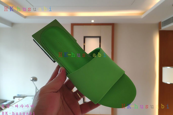 NEW 발렌시아가 슬리퍼 신상 B 9358112