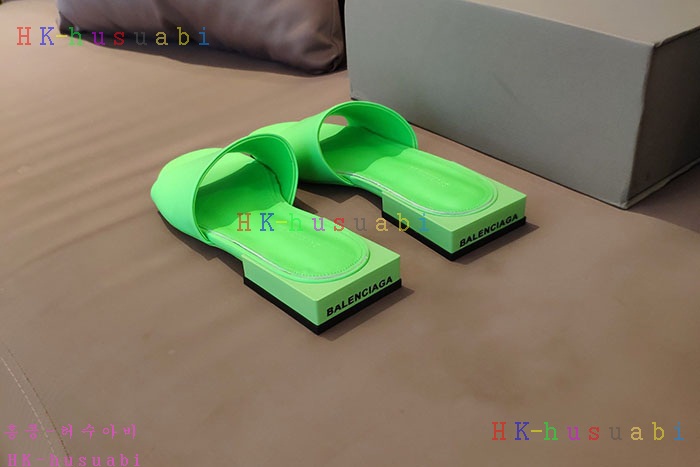 NEW 발렌시아가 슬리퍼 신상 B 9358112