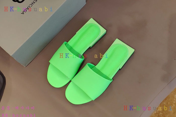 NEW 발렌시아가 슬리퍼 신상 B 9358112