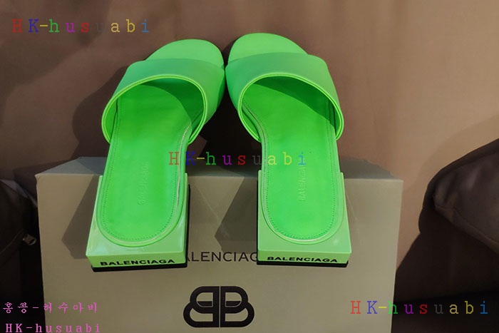 NEW 발렌시아가 슬리퍼 신상 B 9358112