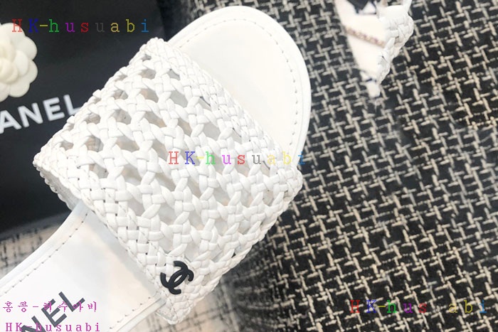 NEW 샤넬 샌들 신상 C 557663