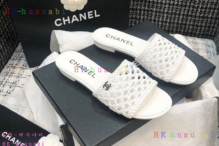 NEW 샤넬 샌들 신상 C 557663