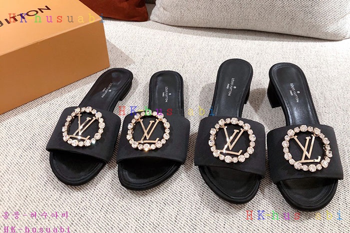 NEW 루이비통 샌들 신상 LV 4276701