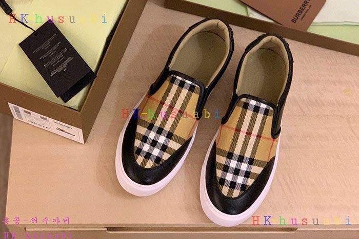 NEW 버버리 신발 신상 BB 825220