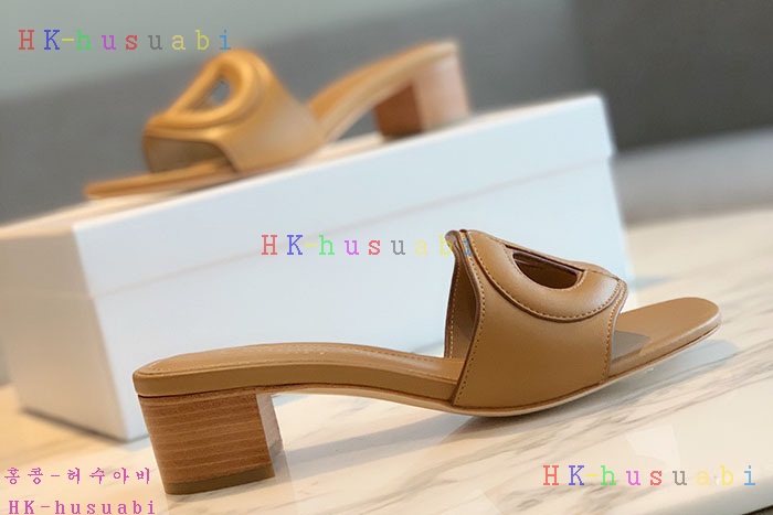 NEW 디올 샌들 신상 DR 872270