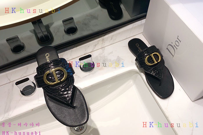 NEW 디올 샌들 신상 DR 872280