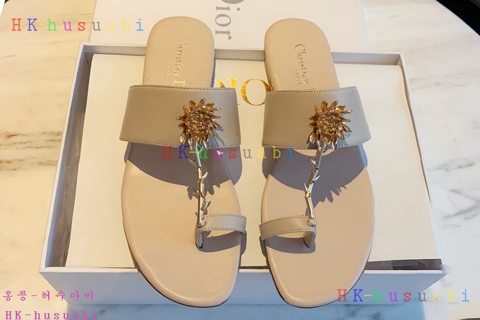 NEW 디올 샌들 신상 DR 872283