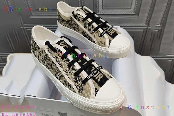 NEW 디올 신발 신상 DR 872301