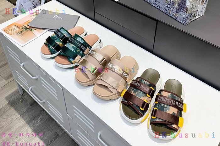 NEW 디올 샌들 신상 DR 872240