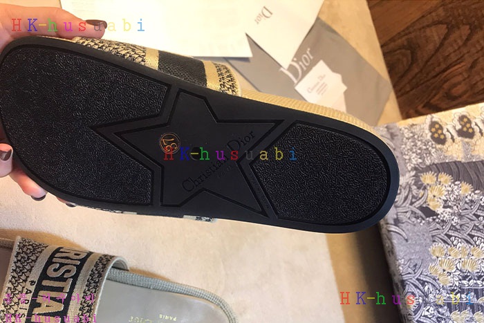 NEW 디올 샌들 신상 DR 872318