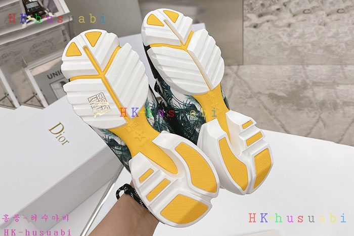NEW 디올 샌들 신상 DR 872249