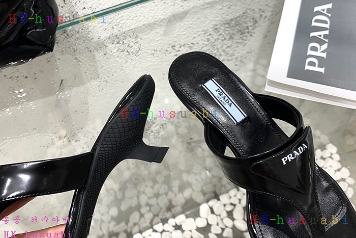 NEW 프라다 샌들 신상 P 957250