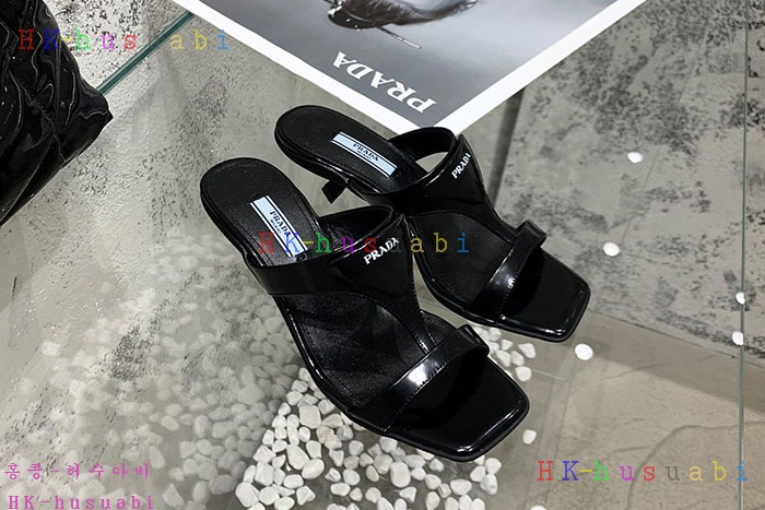 NEW 프라다 샌들 신상 P 9572537