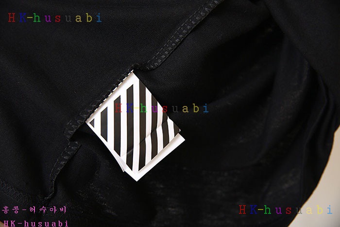 NEW 오프화이트 반팔티 신상 OF 757308
