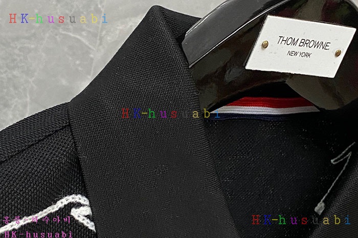 NEW 톰브라운 반팔티 TB 635330