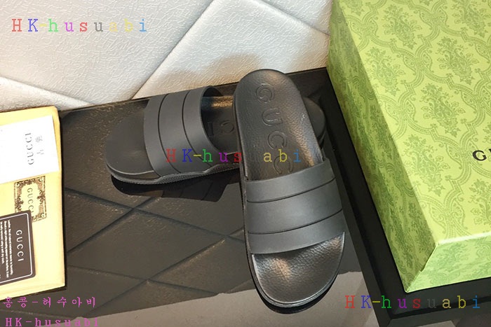 NEW 구찌 슬리퍼 신상 GU 675615