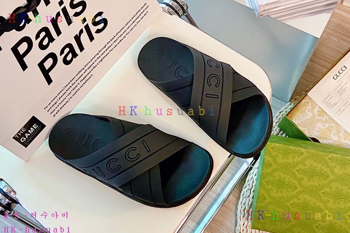 NEW 구찌 슬리퍼 신상 GU 675602