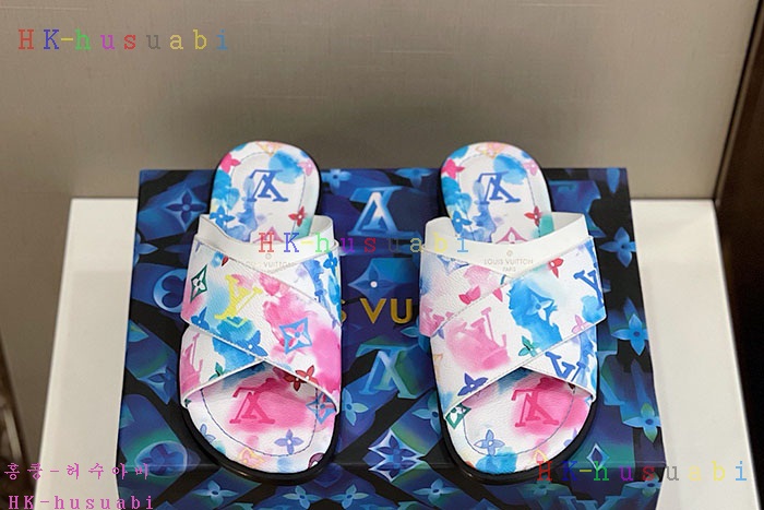 NEW 루이비통 샌들 신상 LV 857922