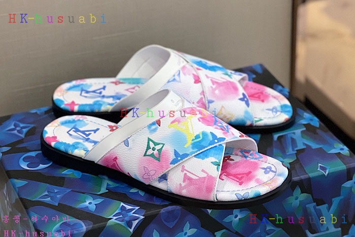 NEW 루이비통 샌들 신상 LV 857922