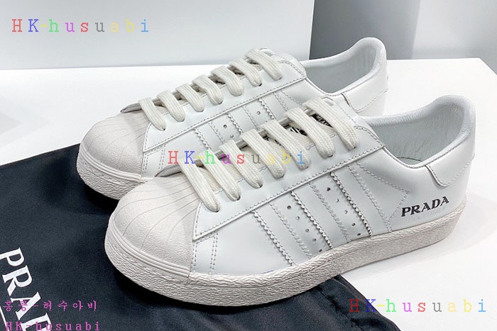 NEW 프라다 스니커즈 신상 P 857880