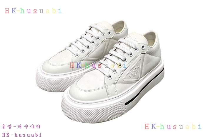 NEW 프라다 스니커즈 신상 P 857887
