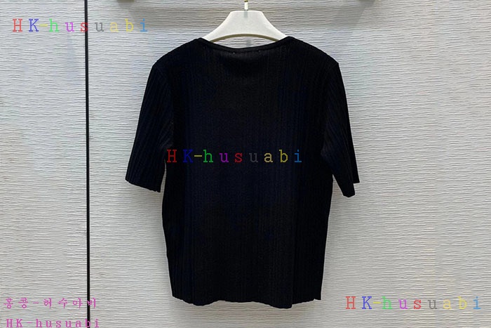 NEW 디올 반팔티 신상 DR 857886