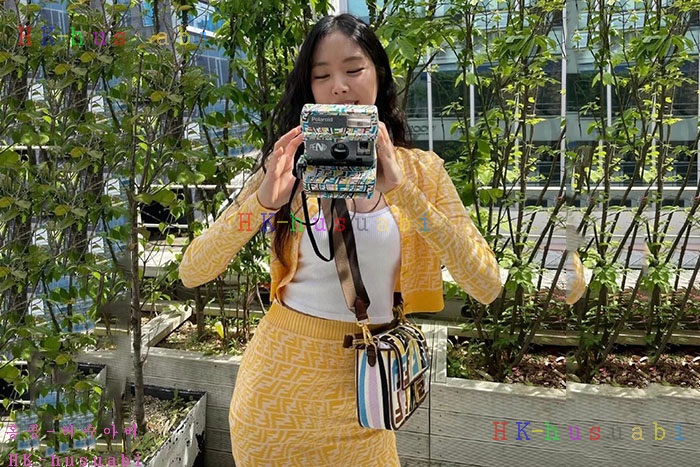 NEW 펜디 가디건 신상 FD 8875821