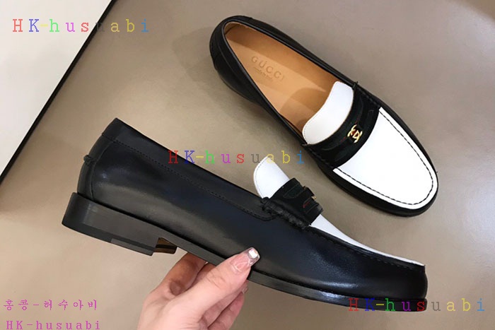 NEW 구찌 로퍼 신상 GU 428055