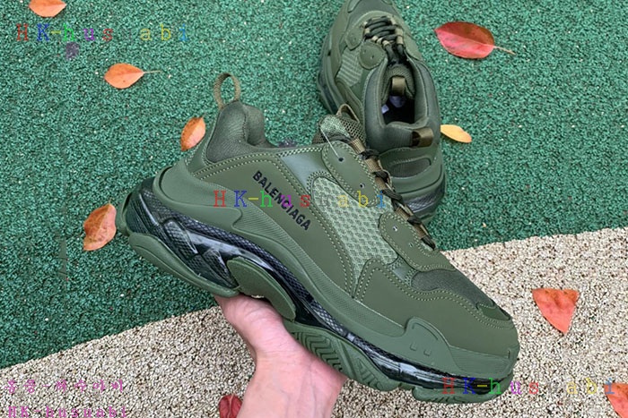 NEW 발렌시아가 스니커즈 신상 B 889654