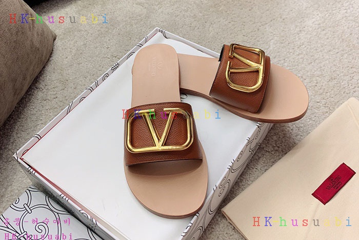 NEW 발렌티노 샌들 신상 V 572442