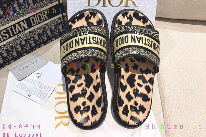 NEW 디올 슬리퍼 신상 DR 558280