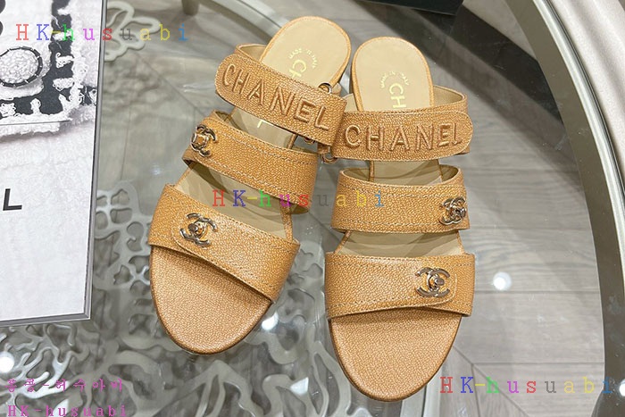 NEW 샤넬 샌들 신상 C 678827