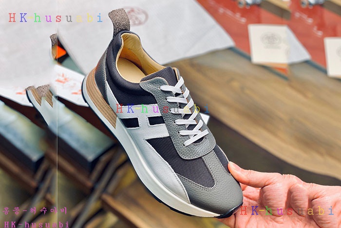 NEW 에르메스 스니커즈 신상 H 558241