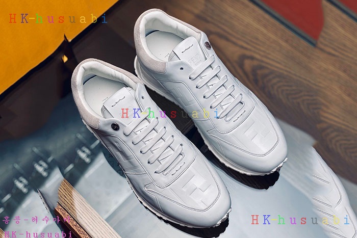 NEW 펜디 스니커즈 신상 FD 8576645