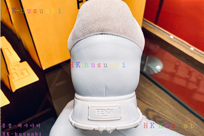 NEW 펜디 스니커즈 신상 FD 8576645