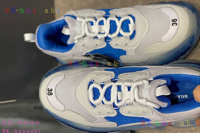 NEW 발렌시아가 스니커즈 신상 B 445510