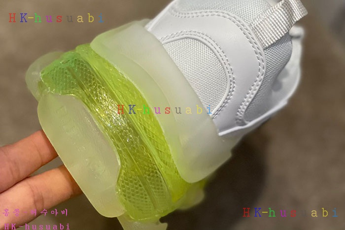 NEW 발렌시아가 스니커즈 신상 B 445512