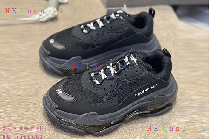 NEW 발렌시아가 스니커즈 신상 B 445506