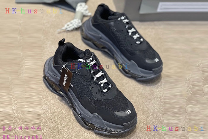NEW 발렌시아가 스니커즈 신상 B 445506