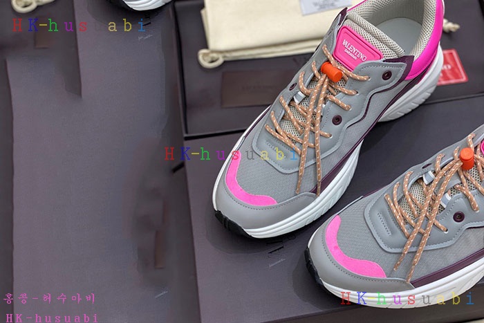 NEW 발렌티노 스니커즈 신상 V 23657