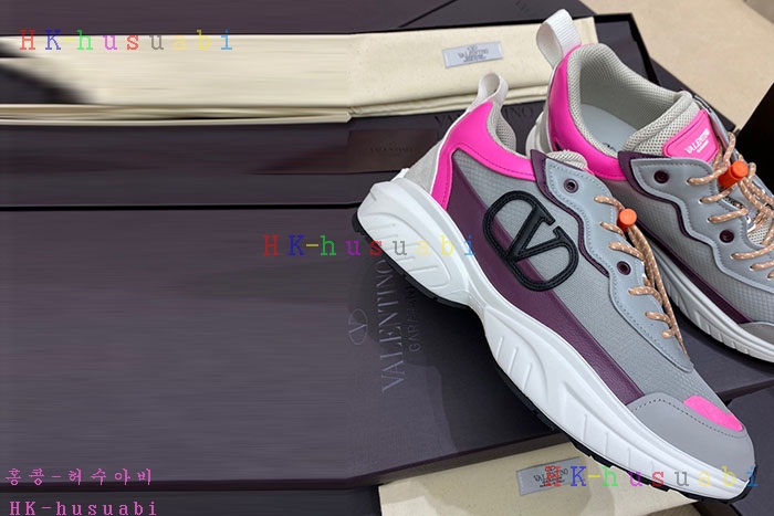 NEW 발렌티노 스니커즈 신상 V 23657